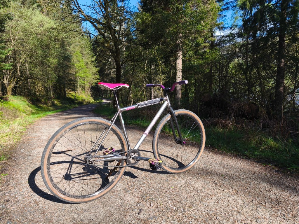 Can You Ride Gravel on a&nbsp;Fixie?